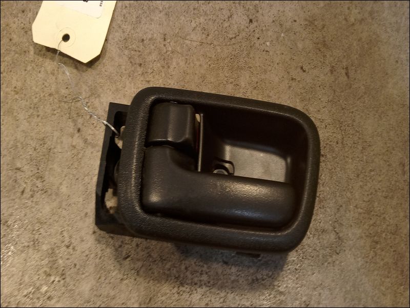 Poignee int porte arg Toyota RAV 4 II (_A2_) 2.0 d 4wd (cla20_, cla21_) (2001-2005)