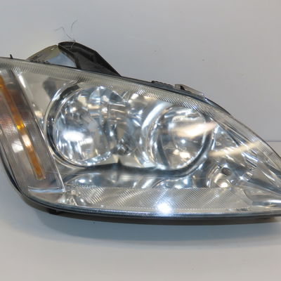 Phare droit Ford FOCUS C-MAX (DM2) 1.8 tdci (2005-2007) 5 portes