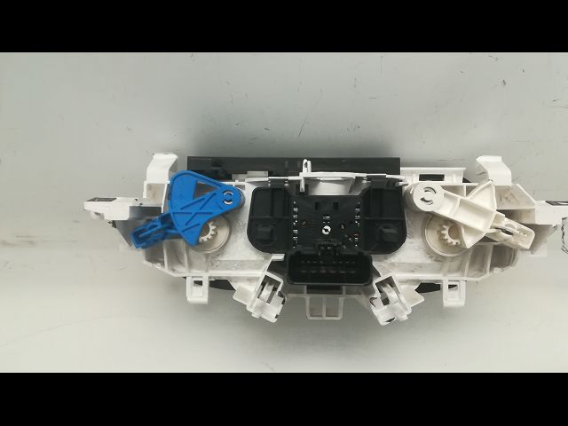 Commande de chauffage RENAULT TWINGO II Phase 2 12-2011--12-2014 1.5 DCI 75ch