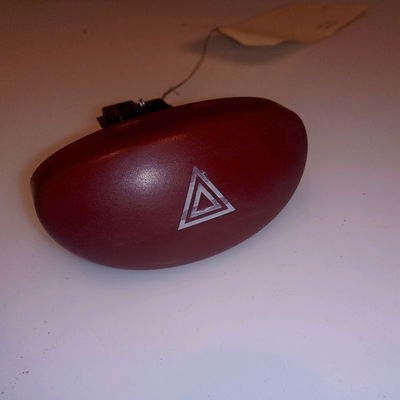 Bouton de warning Peugeot 206 3-5 portes (2A-C) 1.4 hdi eco 70 (2001-2009) 5 portes