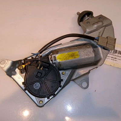 Moteur essuie-glace arrière Renault MEGANE I (BA0-1_) 1.4 16v (ba0d, ba1h, ba0w, ba10) (1999-2003)