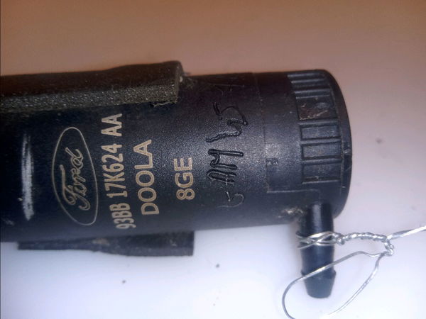 Pompe lave-glace avant FORD TRANSIT CONNECT I