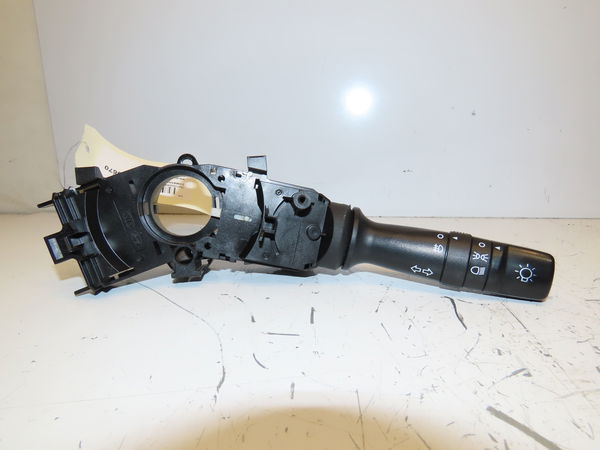 Commande clignotant Kia RIO III (UB) 1.1 crdi (2011-2017)