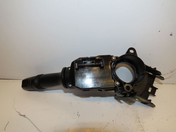 Commande clignotant Kia RIO III (UB) 1.1 crdi (2011-2017)