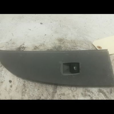 Commande lève-glace porte avant droite Bmw 5 (E60) 530 d (2002-2005)