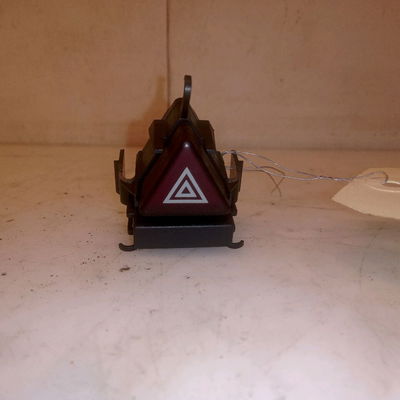 Bouton de warning Mercedes-benz CLASSE A (W169) A 180 cdi (169.007, 169.307) (2004-2012) 5 portes