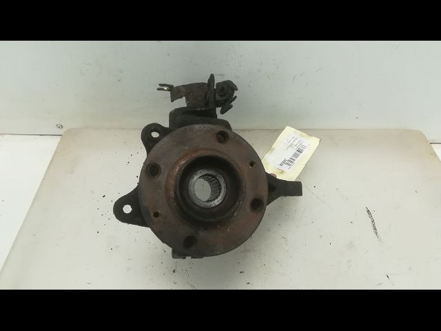 Moyeu avg Peugeot 306 3-5 portes (7A, 7C, N3, N5) 1.4 (1993-2001) 5 portes
