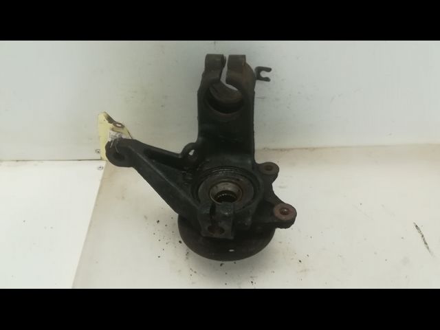 Moyeu avg Peugeot 306 3-5 portes (7A, 7C, N3, N5) 1.4 (1993-2001) 5 portes