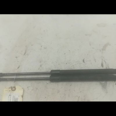 Verin droit hayon Bmw 1 (E87) 120 d (2004-2011)