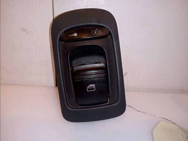 Commande leve-glace porte arrière droite PORSCHE CAYENNE I