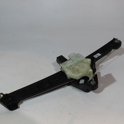 Mecanisme  moteur lève-glace avant droit Renault CLIO V (B7_) Tce 90 (b7mt) (2020)