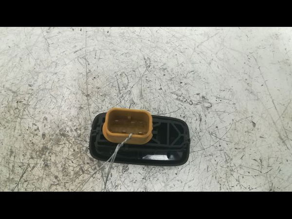 Commande lève-glace porte avant droite Ford FIESTA VI (CB1, CCN) 1.4 tdci (2010-2012) 3 portes
