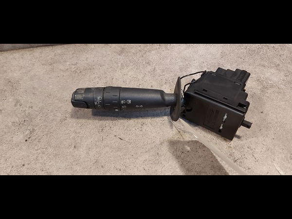 Commande clignotant Peugeot 406 (8B) 2.0 hdi 110 (1998-2001) 4 portes