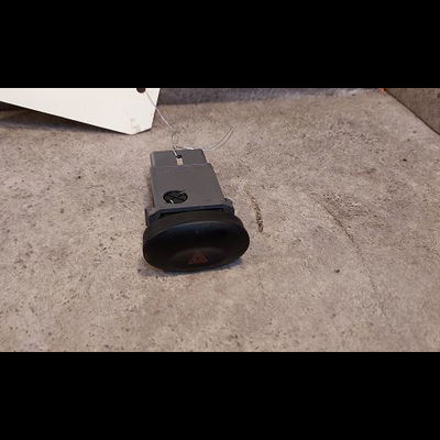 Bouton de warning Daewoo MATIZ (M100, M150) 0.8 (1998) 5 portes