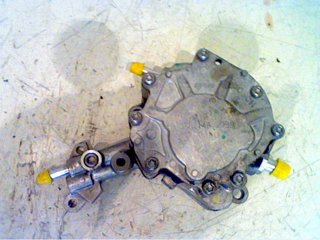 Pompe alimentation carburant VOLKSWAGEN GOLF V Phase 1 11-2003--10-2008 1.9 TDI 105ch