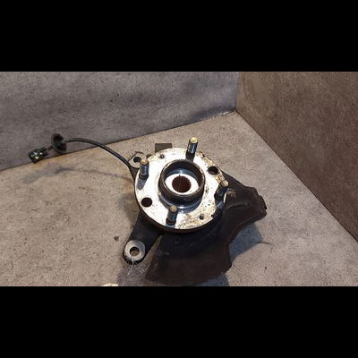 Moyeu avg Chevrolet AVEO - KALOS 3-5 portes (T200) 1.4 (2005-2008)