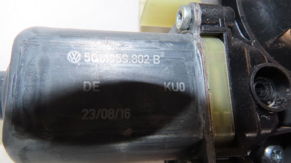 Mecanismemoteur leve-glace avg Volkswagen TOURAN (5T1) 1.6 tdi (2015-2016)
