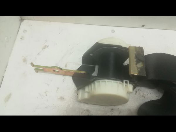 Ceinture arrière droite Bmw 5 (E60) 530 d (2002-2005)