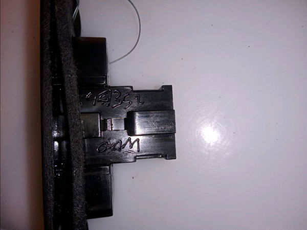 Eclaireur plaque de police d PORSCHE CAYENNE I