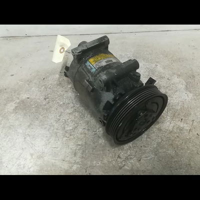 Compresseur air conditionne Renault MEGANE I Coupé (DA0-1_) 1.6 16v (da0b, da04, da11) (1999-2003) 2 portes