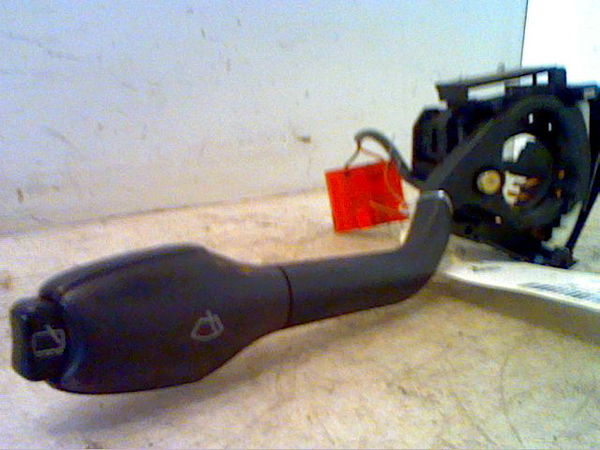 Commande essuie glace VOLKSWAGEN POLO III Phase 1 10-1994--11-1999 1.9 D