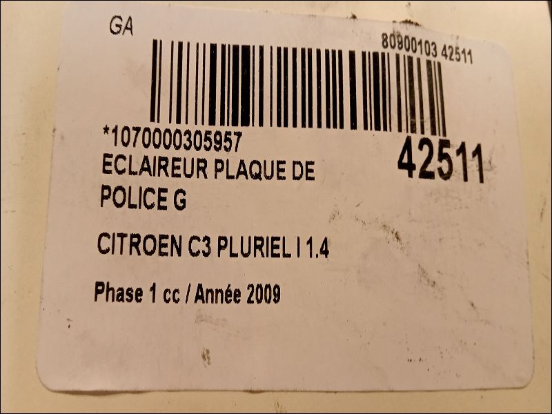 Eclaireur plaque de police g Citroën C3 Pluriel (HB_) 1.4 hdi (2004) 2 portes