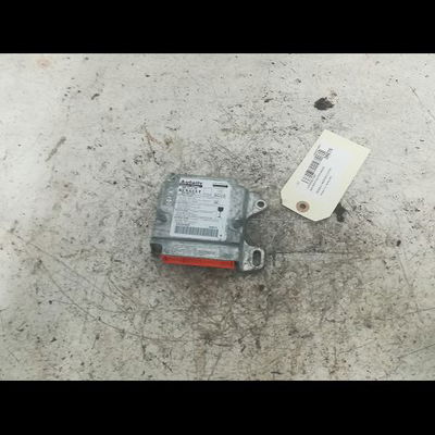 Boitier pyrotechnique Renault MASTER II Camionnette (FD) 2.5 dci (2006-2010)
