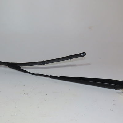 Bras essuie-glace avant droit Ford C-MAX II (DXA-CB7, DXA-CEU) 1.0 ecoboost (2012-2019)
