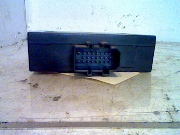 Boitier impulsion leve-glace VOLKSWAGEN GOLF IV GOLF IV Phase 1 1998-01-01--2005-06-30