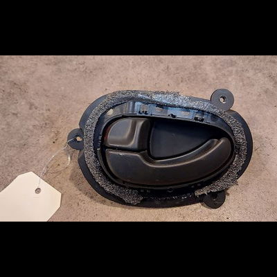 Poignee int porte arg Peugeot 406 (8B) 2.0 hdi 110 (1998-2001) 4 portes