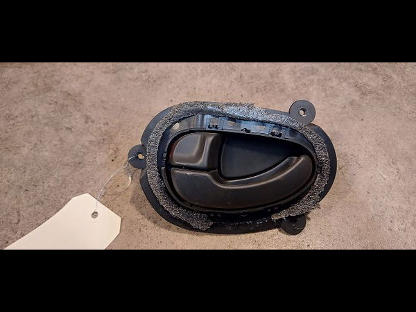 Poignee int porte arg Peugeot 406 (8B) 2.0 hdi 110 (1998-2001) 4 portes