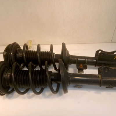 Amortisseur avant droit Suzuki GRAND VITARA II (JT, TE, TD) 1.6 traction intégrale (jb416) (2005-2015)