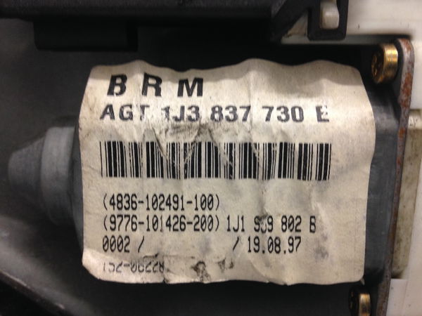 Mecanisme  moteur lève-glace avant droit Volkswagen GOLF IV (1J1) 1.9 sdi (1997-2005)
