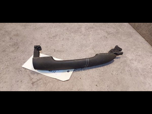 Poignee ext porte avg Renault MEGANE II (BM0-1_, CM0-1_) 1.5 dci (bm02, bm13, bm2a, cm02, cm13) (2003-2008)