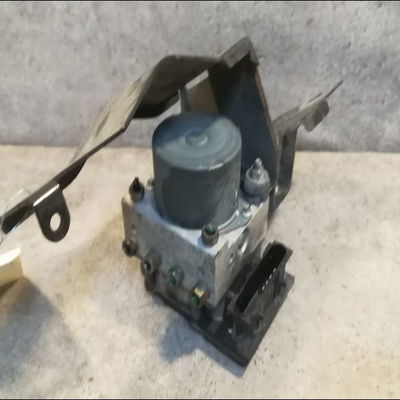 Unité hydraulique abs Renault CLIO II (BB_, CB_) 1.2 16v (bb05, bb0w, bb11, bb27, bb2t, bb2u, bb2v, cb05,... (2001-2016) 3 portes