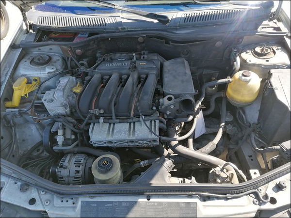 Compteur PEUGEOT 806