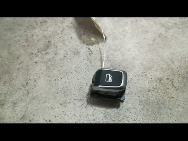 Commande lève-glace porte avant droite Audi A6 C7 Avant (4G5, 4GD) 3.0 tdi (2011-2018)