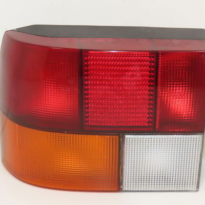 Feu arrière gauche Renault 19 I (B-C53_) 1.4 (b-c53p) (1989-1993)