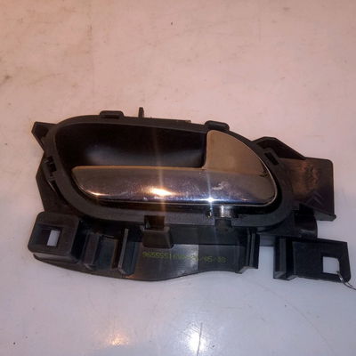 Poignee int porte avd Peugeot 207 CC (WD_) 1.6 16v (2007-2013)