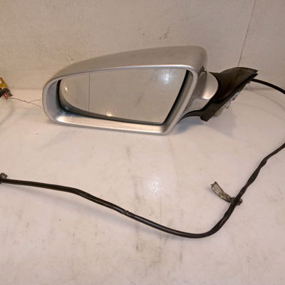 Retroviseur exterieur electrique gauche Audi A4 B6 Avant (8E5) 2.5 tdi quattro (2001-2004)