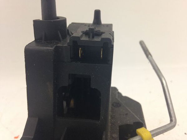 Serrure porte arg Renault SCÉNIC I Monospace (JA0-1_, FA0_) 2.0 16v rx4 (2000-2003)