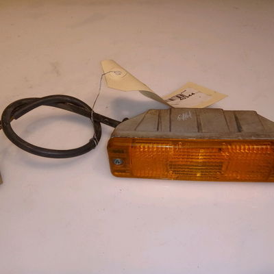 Clignotant droit Volkswagen GOLF I (17) 1.1 (1974-1983)