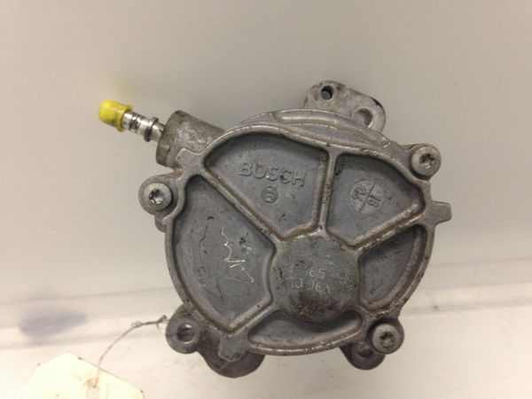 Pompe a vide PEUGEOT 307 Phase 1 04-2001--06-2005 2.0 HDI 16v 136ch