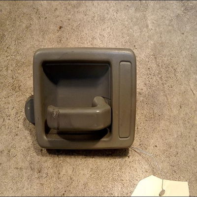 Poignee int porte ard Peugeot 205 II (20A-C) 1.1 (1987-1992)