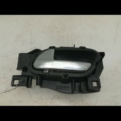 Poignee int porte arg Peugeot 308 I (4A_, 4C_) 1.6 hdi (2007-2014) 5 portes