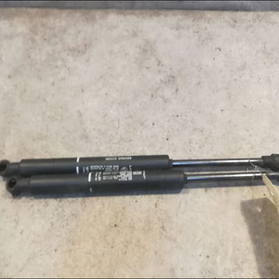 Verin d capot Alfa romeo 147 (937_) 1.6 16v t.spark (937.axa1a, 937.axb1a, 937.bxb1a) (2001-2010)