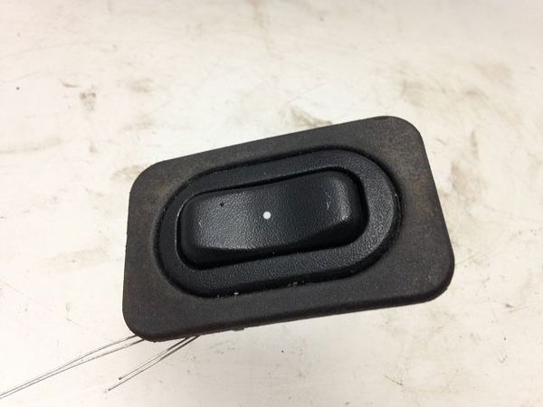Commande lève-glace porte avant droite Opel MERIVA A Monospace (X03) 1.3 cdti (e75) (2003-2010)
