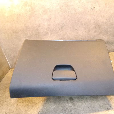 Boite à gants Peugeot 208 I (CA_, CC_) 1.0 (2012)