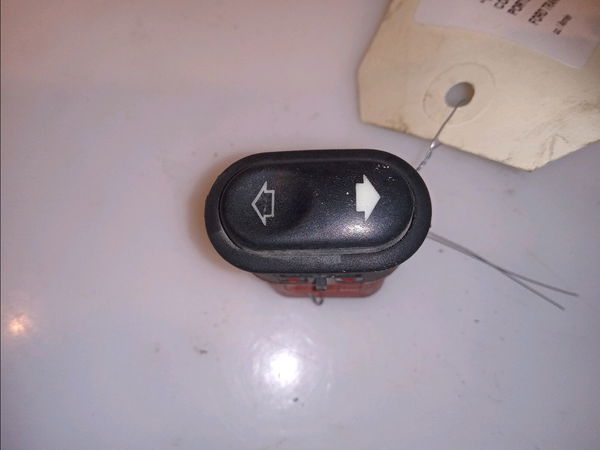 Commande lève-glace porte avant droite Ford TRANSIT Camionnette (FA_ _) 2.0 di (fae_, faf_, fag_) (2000-2006)