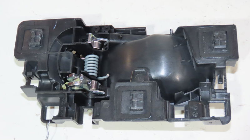 Poignee int porte ard Citroën C5 AIRCROSS (A_) 1.5 bluehdi 130 (acyhzj, acyhzr) (2018)